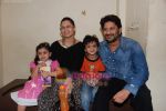 Arshad Warsi, Maria Goretti with Golmaal 3 team celebrates with kids in Fame on 14th Nov 2010 (8).JPG